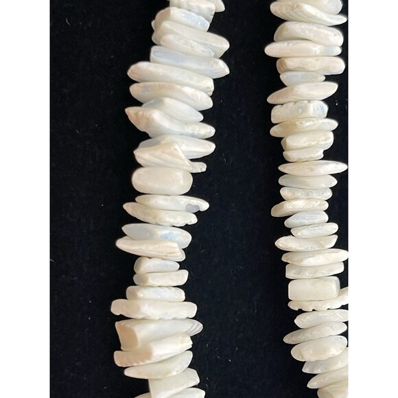 Lot 2 Puka Shell Necklaces 16" Surfer Hawaiian Chunky Boho Natural Shells VTG - Picture 10 of 14